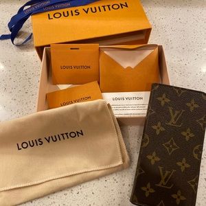 Authentic Louis Vuitton iPhone 7/8 plus folio.